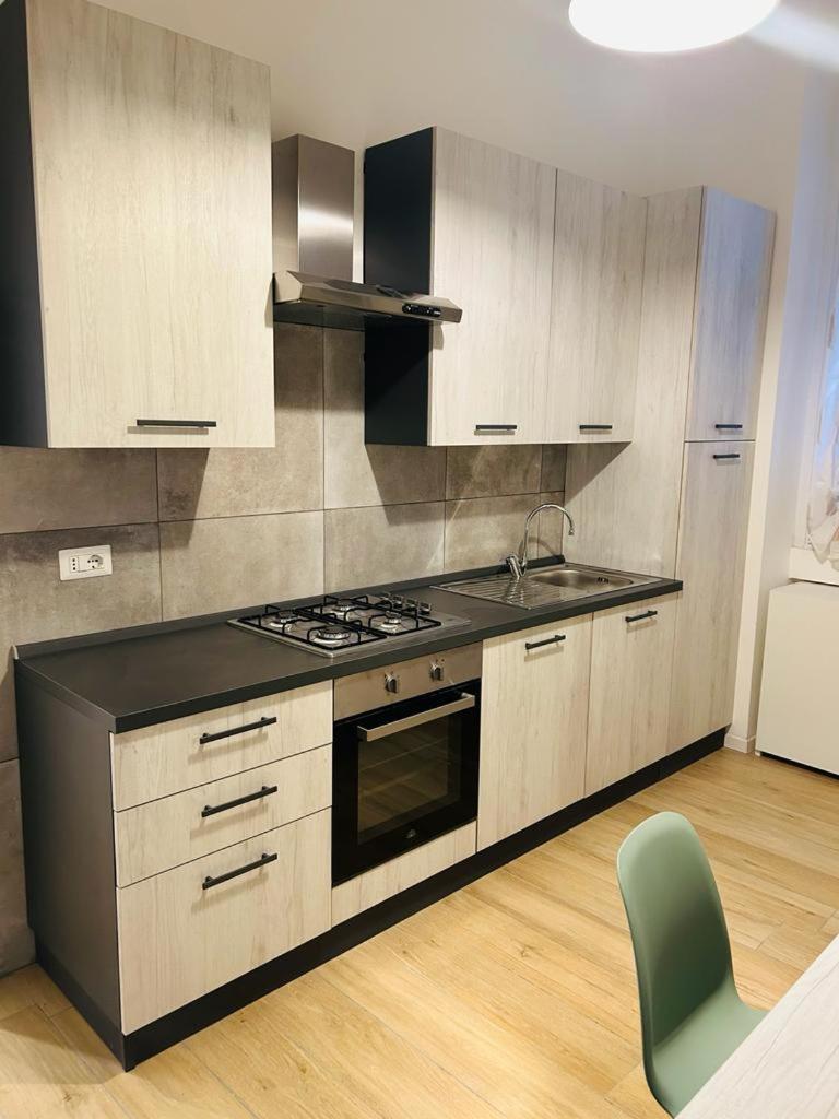 Easy Room Italy Rogoredo Milán Exterior foto